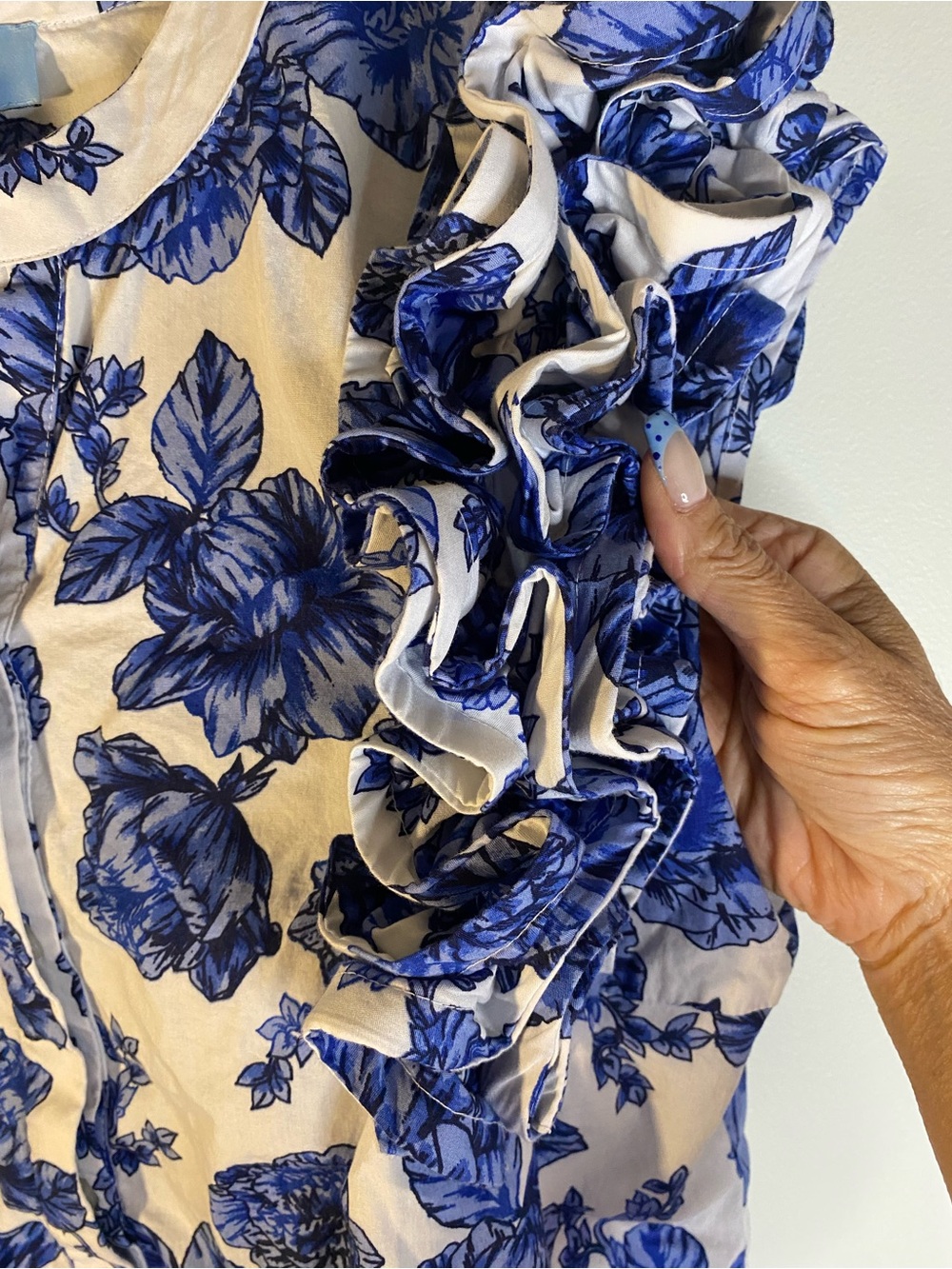 CeCe Blue and White Floral Ruffle Sleeve Blouse - Picture 4 of 12